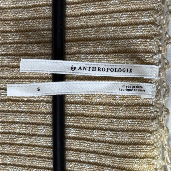 Anthropologie Beige and Cream Lace Knit Sweater - Picture 4 of 15